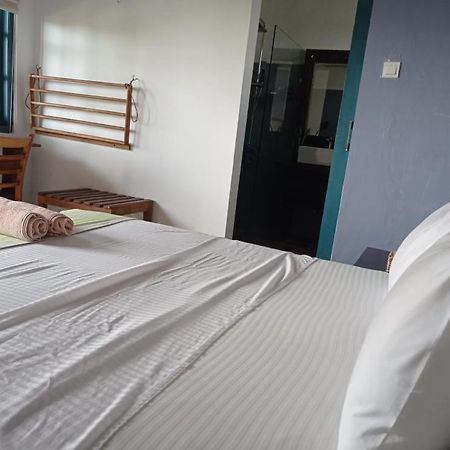 Hôtel Toddy Unawatuna Extérieur photo