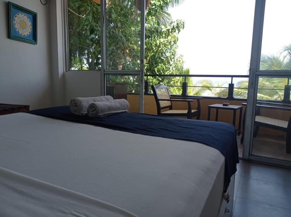 Hôtel Toddy Unawatuna Extérieur photo